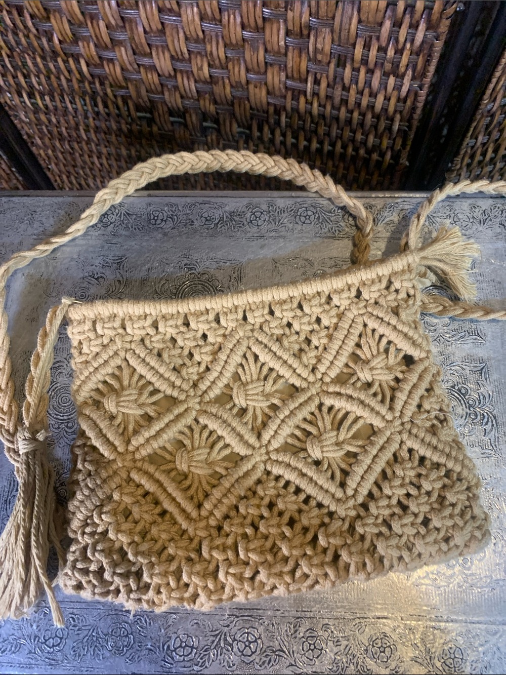 Vintage Style Tan Woven  Crossbody Purse